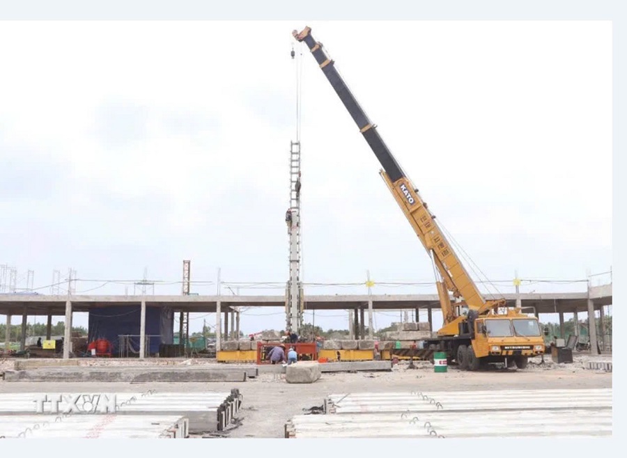 C&agrave; Mau tăng tốc thi c&ocirc;ng Cảng h&agrave;ng kh&ocirc;ng, nhiều hạng mục vượt tiến độ