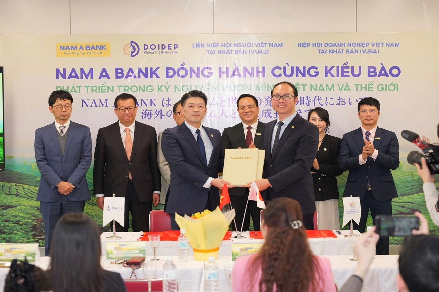 Nam A Bank v&agrave; Thương hiệu Đ&ocirc;i D&eacute;p k&yacute; kết thỏa thuận hợp t&aacute;c với Li&ecirc;n hiệp Hội Người Việt Nam tại Nhật Bản v&agrave; Hiệp hội Doanh nghiệp Việt Nam tại Nhật Bản.