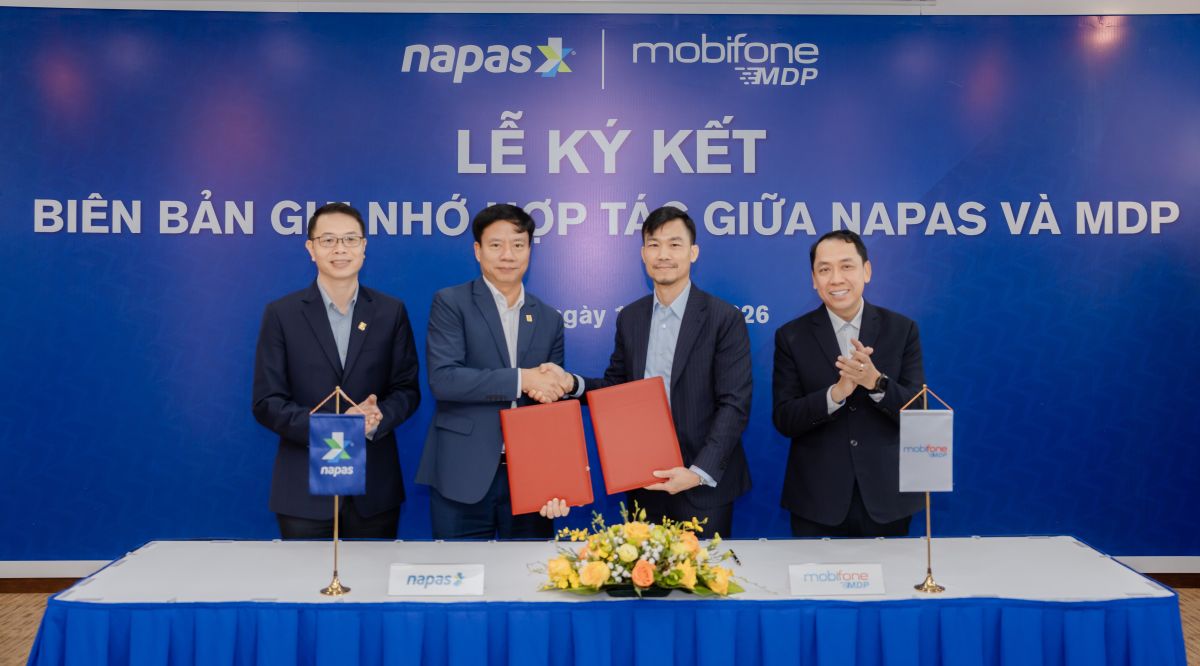 L&atilde;nh đạo MDP v&agrave; NAPAS k&yacute; bi&ecirc;n bản ghi nhớ hợp t&aacute;c, th&uacute;c đẩy ph&aacute;t triển hạ tầng thanh to&aacute;n quốc gia