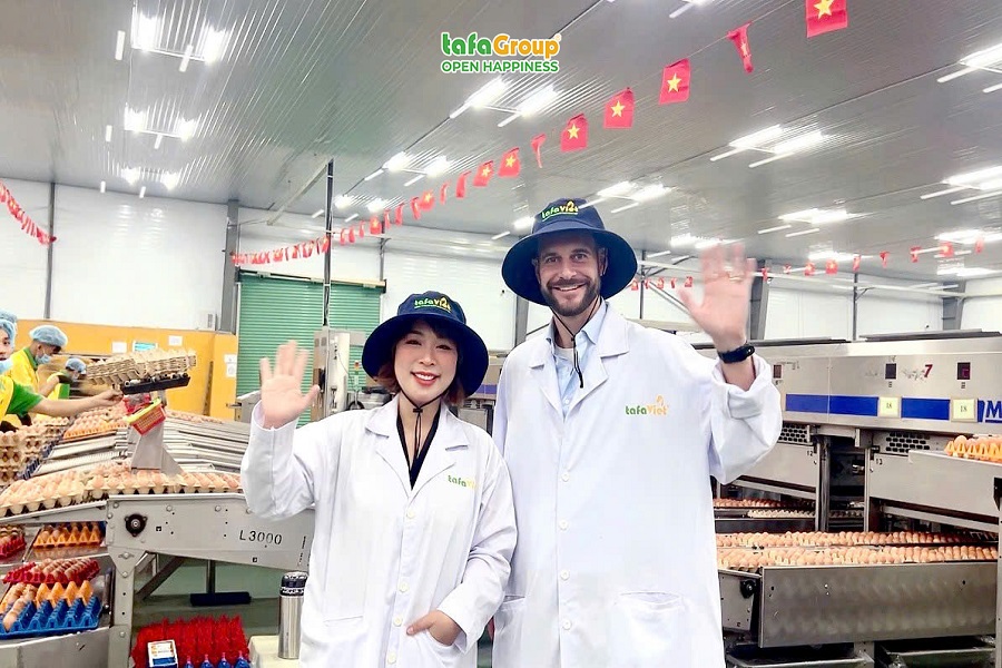 TAFA Group đ&oacute;n tiếp Mr. Arno Wilemink &ndash; CEO De Heus Việt Nam, đại diện cho Tập đo&agrave;n Ho&agrave;ng Gia De Heus - H&agrave; Lan &ndash; một trong những biểu tượng l&acirc;u đời v&agrave; uy t&iacute;n nhất thế giới trong lĩnh vực dinh dưỡng & giải ph&aacute;p chăn nu&ocirc;i.