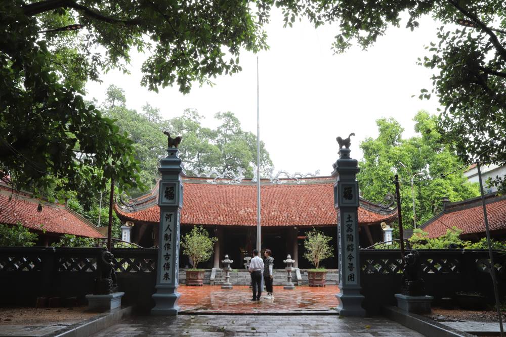 Đình Thổ Hà và Nhà ngục Kon Tum được xếp hạng di tích quốc gia đặc biệt