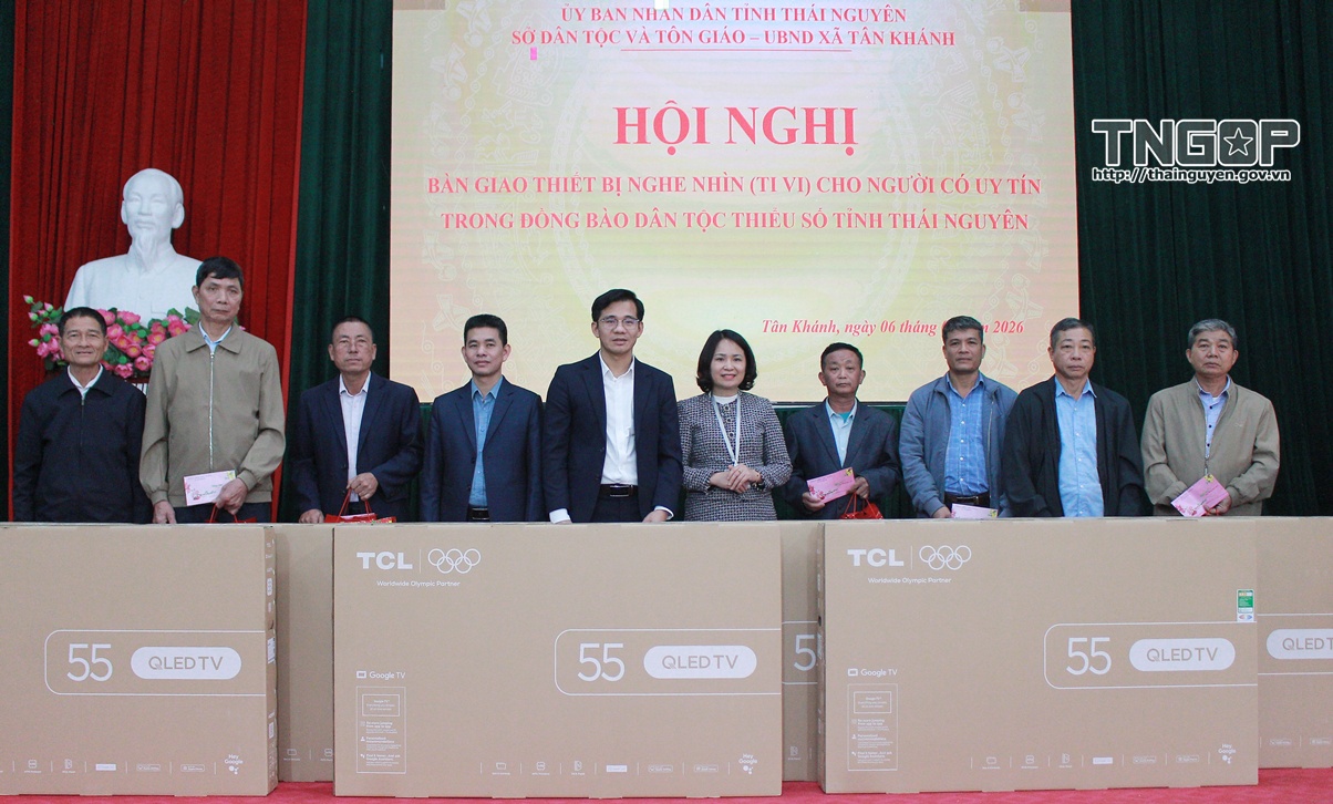 Quy định quản lý, sử dụng phương tiện nghe nhìn cấp cho người có uy tín