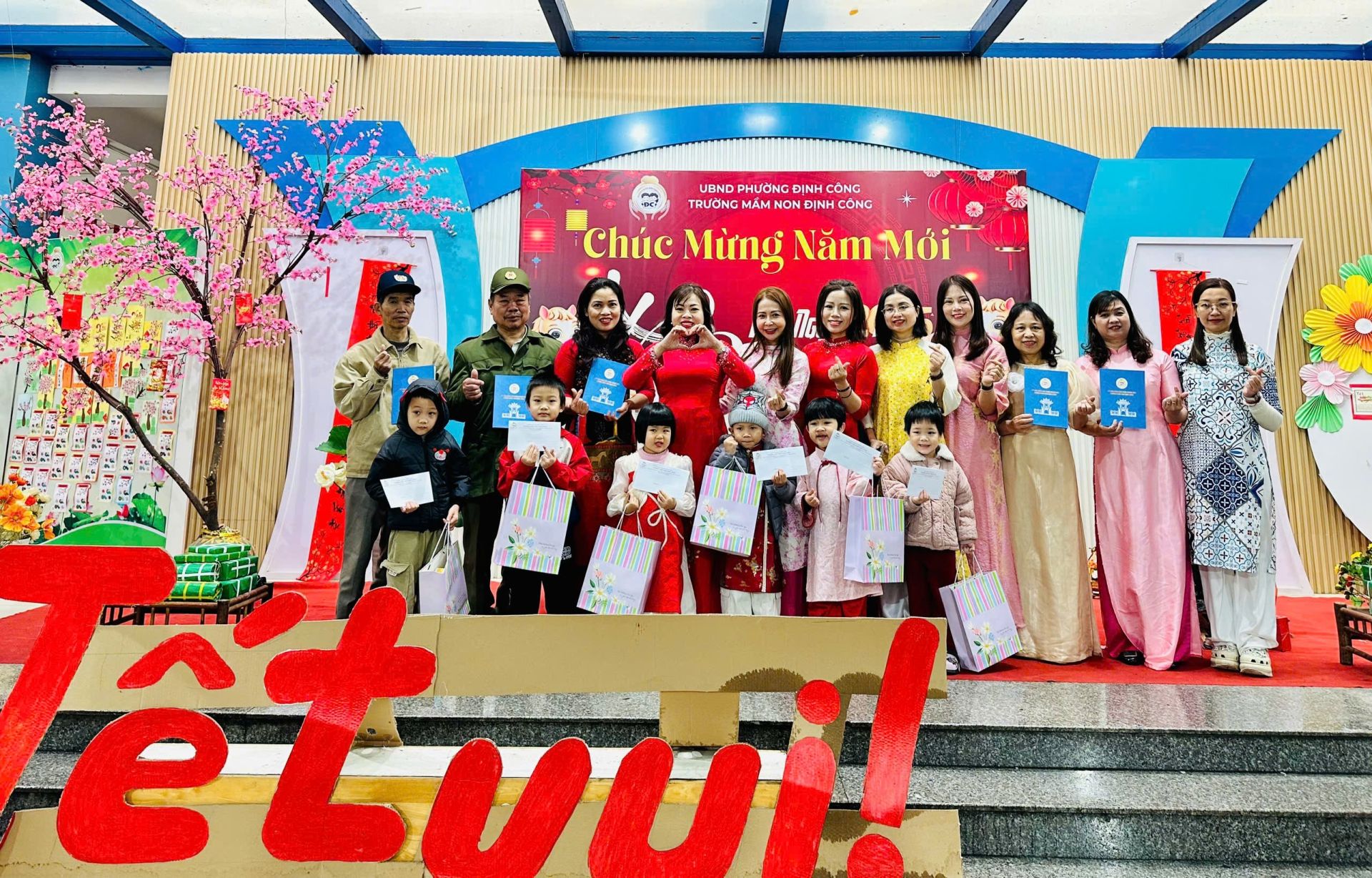 Lan tỏa yêu thương từ chương trình “Tết Nhân ái - Xuân yêu thương” tại Trường Mầm non Định Công