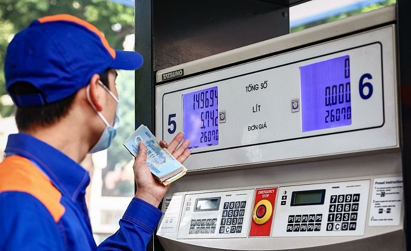 Giá xăng dầu tiếp tục tăng trước kỳ nghỉ Tết Nguyên đán