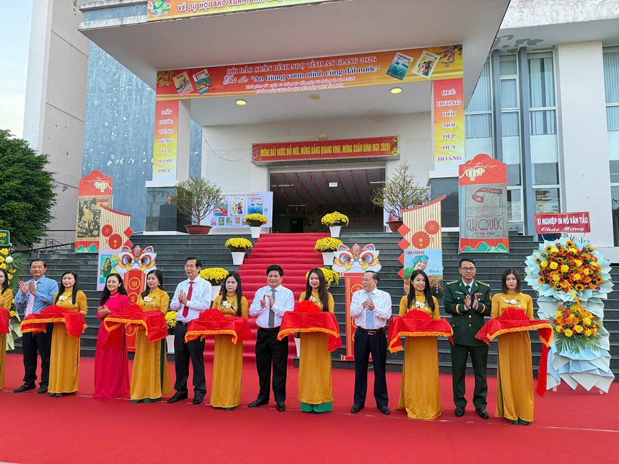 Hội báo Xuân Bính Ngọ 2026: Không gian hội tụ báo chí, lan tỏa khát vọng “An Giang vươn mình cùng đất nước”