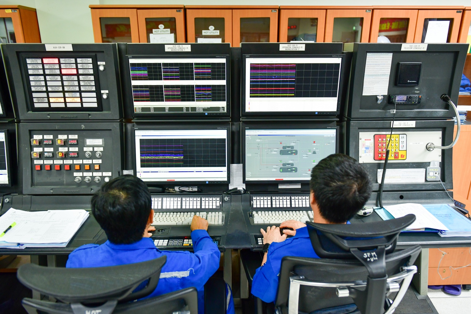 Nhà máy Lọc dầu Dung Quất hoạt động ổn định, đảm bảo nguồn cung xăng dầu dịp Tết