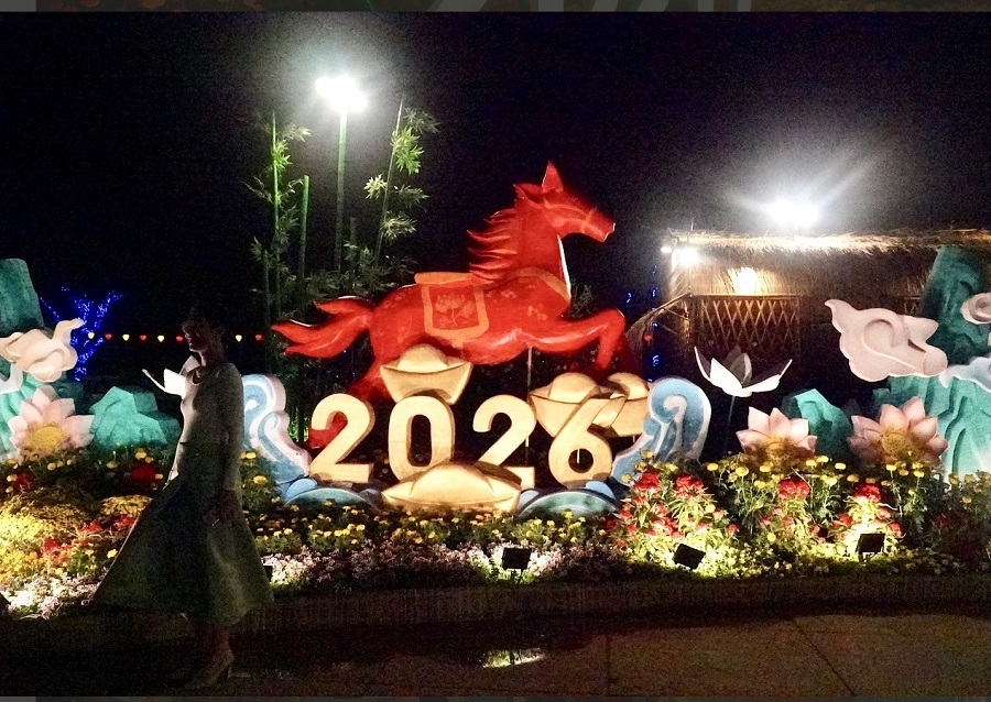 Tiểu cảnh tại đường hoa Tiểu cảnh tại đường hoa