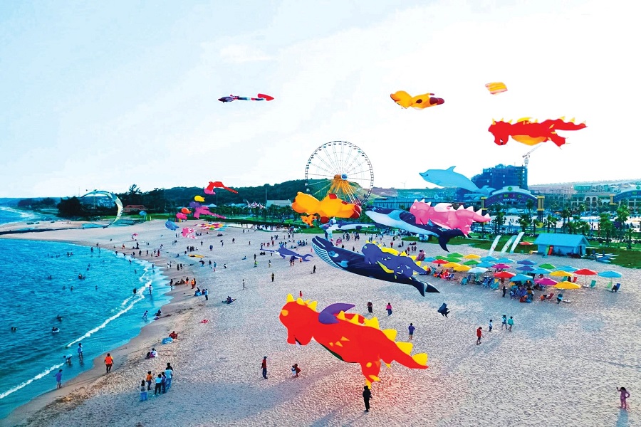 Người dân và du khách tham gia các hoạt động vui chơi, giải trí... tại tỉnh Lâm Đồng. Người dân và du khách tham gia các hoạt động vui chơi, giải trí... tại tỉnh Lâm Đồng.