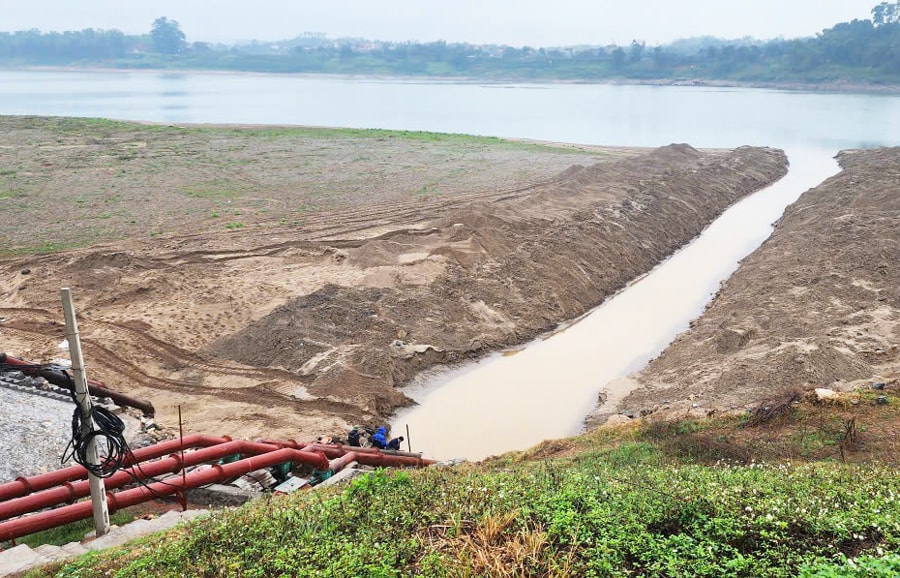 Chủ động bảo đảm nước tưới, quyết tâm hoàn thành gieo cấy vụ Xuân 2026
