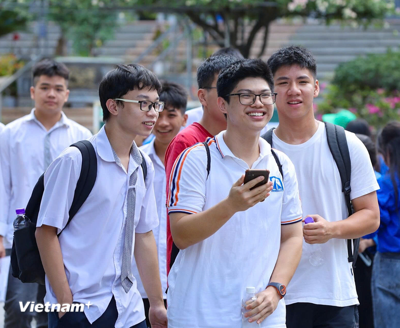 Th&iacute; sinh dự thi Tốt nghiệp trung học phổ th&ocirc;ng. (Ảnh: Ho&agrave;i Nam/Vietnam+)