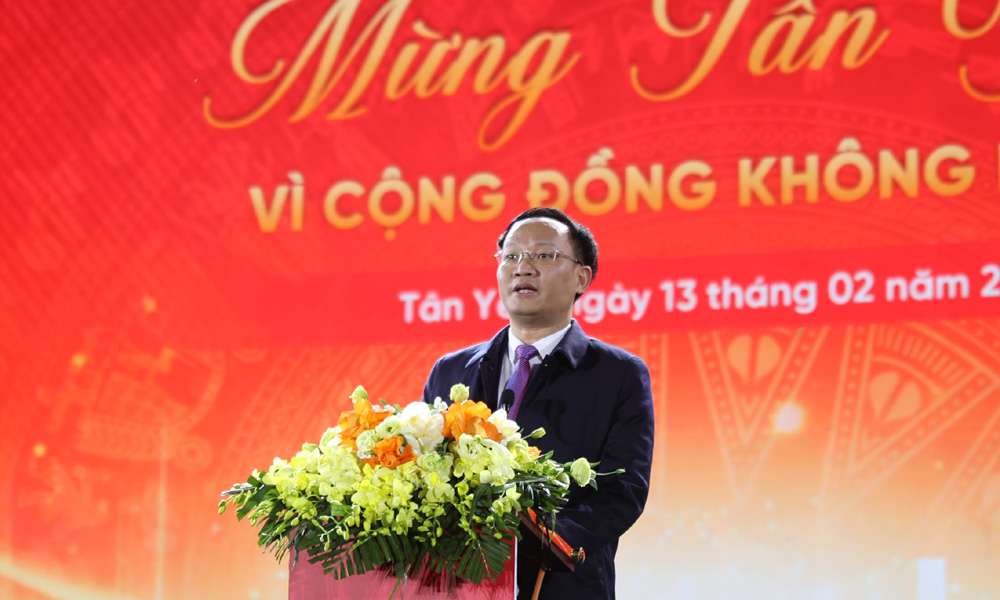 Đồng ch&iacute; Phạm Văn Thịnh ph&aacute;t biểu tại chương tr&igrave;nh.