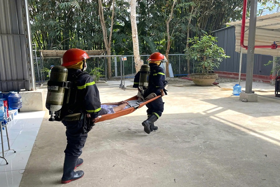 Triển khai đội h&igrave;nh cứu người bị nạn theo phương &aacute;n thực tập