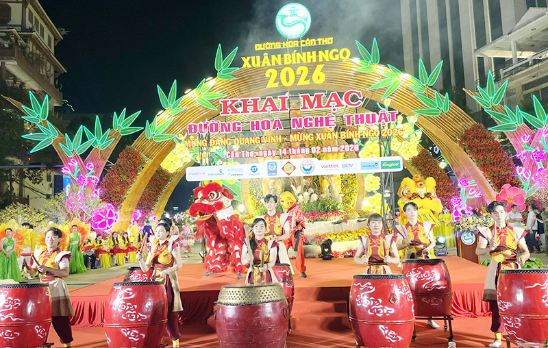 Trống l&acirc;n Lễ khai mạc Đường hoa