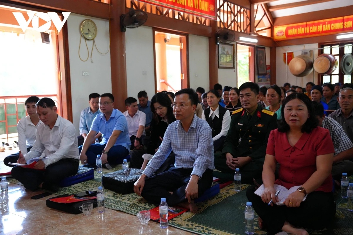 Cử tri "sàng lọc" người ứng cử