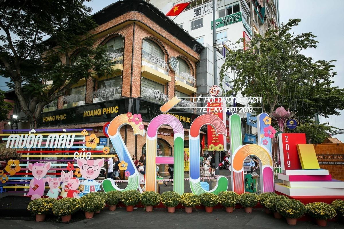 Điểm lại các dấu ấn, hình ảnh đặc biệt của Lễ hội Đường sách Tết qua các năm ở TP. HCM