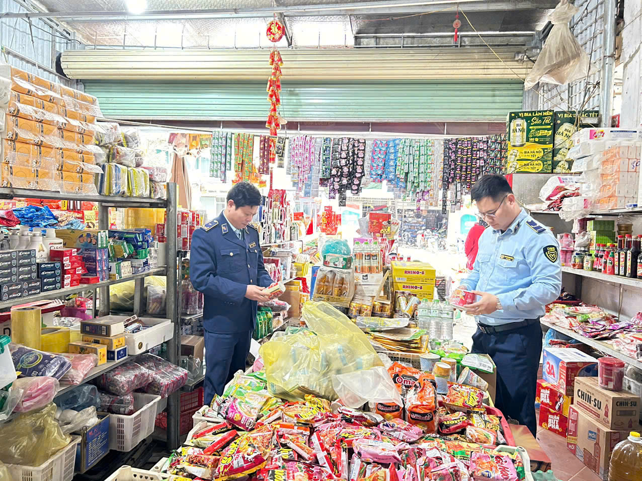 Tuyên Quang: Đội Quản lý thị trường số 8 xử lý nhiều vi phạm trong đợt cao điểm Tết Bính Ngọ