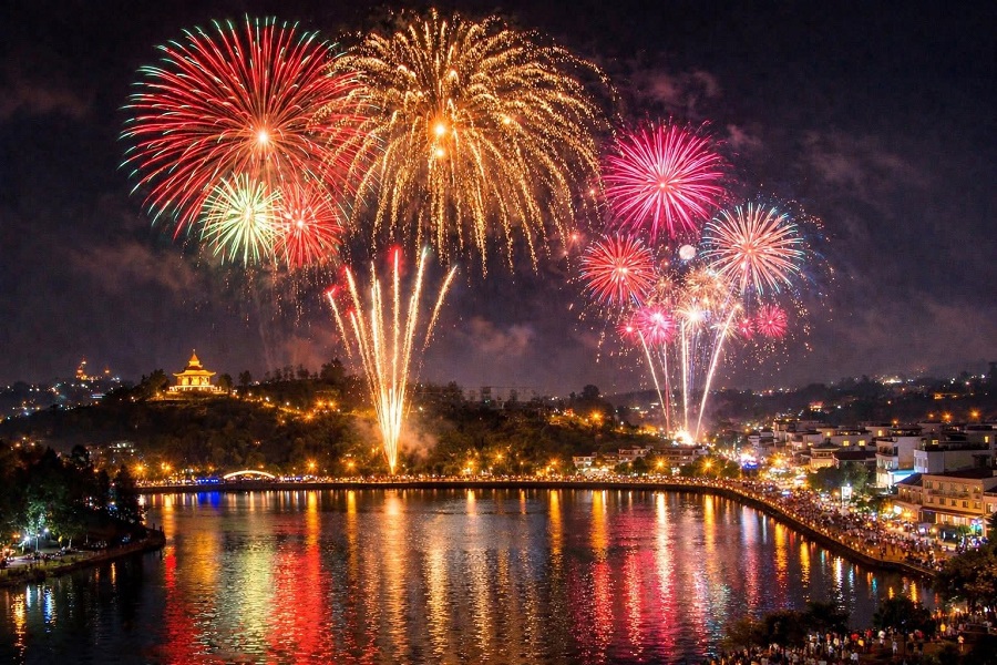 Lâm Đồng: Phường 1 Bảo Lộc sẵn sàng cho đêm Giao thừa rực rỡ tại đường 28 Tháng 3