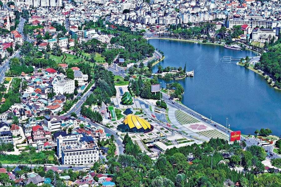 Đ&agrave; Lạt l&agrave; trung t&acirc;m h&agrave;nh ch&iacute;nh - ch&iacute;nh trị của tỉnh L&acirc;m Đồng mới sau khi s&aacute;p nhập 3 tỉnh L&acirc;m Đồng, B&igrave;nh Thuận v&agrave; Đắk N&ocirc;ng. Ảnh Ch&iacute;nh Th&agrave;nh