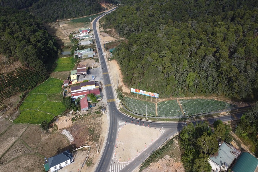 Lâm Đồng: Quốc lộ 28B lưu thông trở lại sau sự cố hư hỏng mặt đường