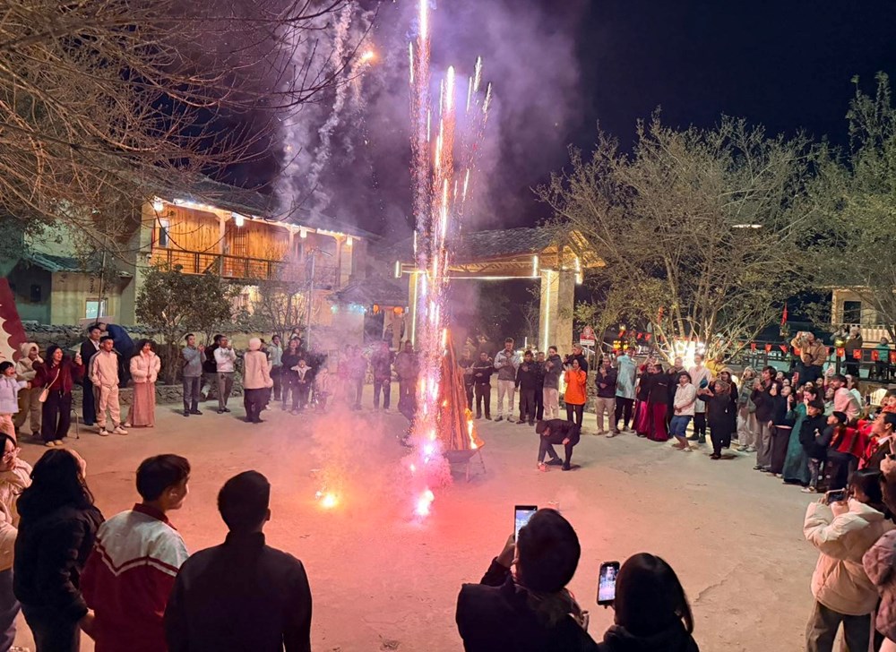 Lũng Cú rộn ràng đón Xuân Bính Ngọ 2026 nơi địa đầu Tổ quốc