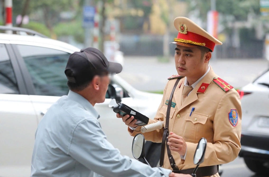 Mùng 1 Tết, gần 1.600 lái xe vi phạm nồng độ cồn