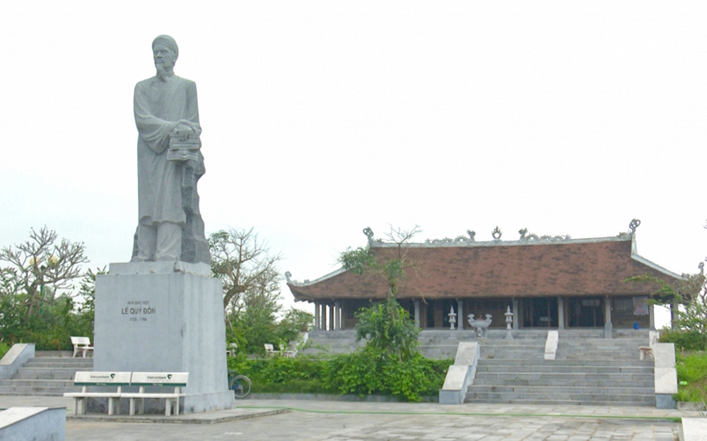 Khu lưu niệm danh nh&acirc;n L&ecirc; Qu&yacute; Đ&ocirc;n tại x&atilde; L&ecirc; Qu&yacute; Đ&ocirc;n, tỉnh Hưng Y&ecirc;n