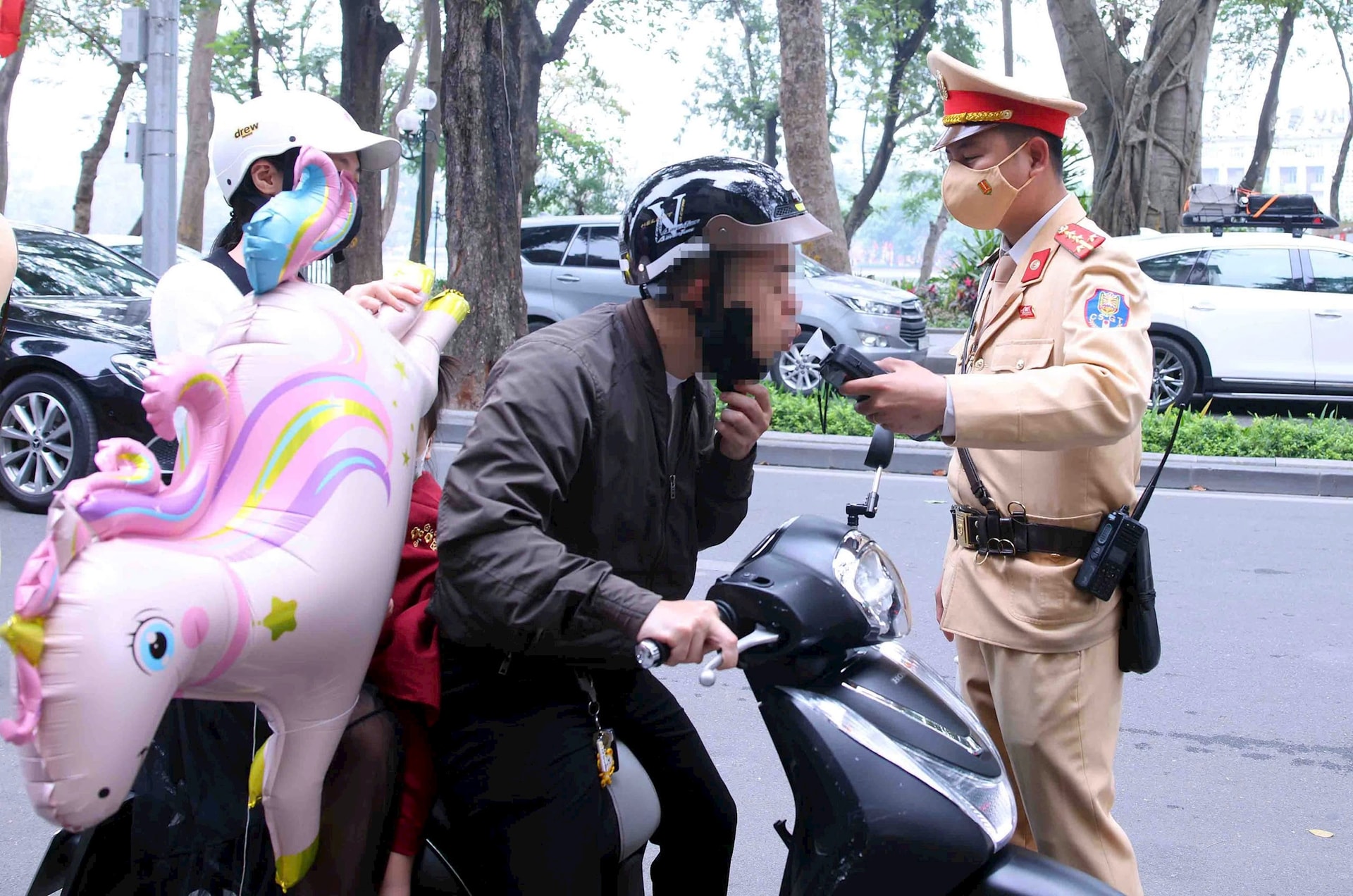 Hà Nội: 126 trường hợp vi phạm nồng độ cồn, trong ngày mùng 1 Tết