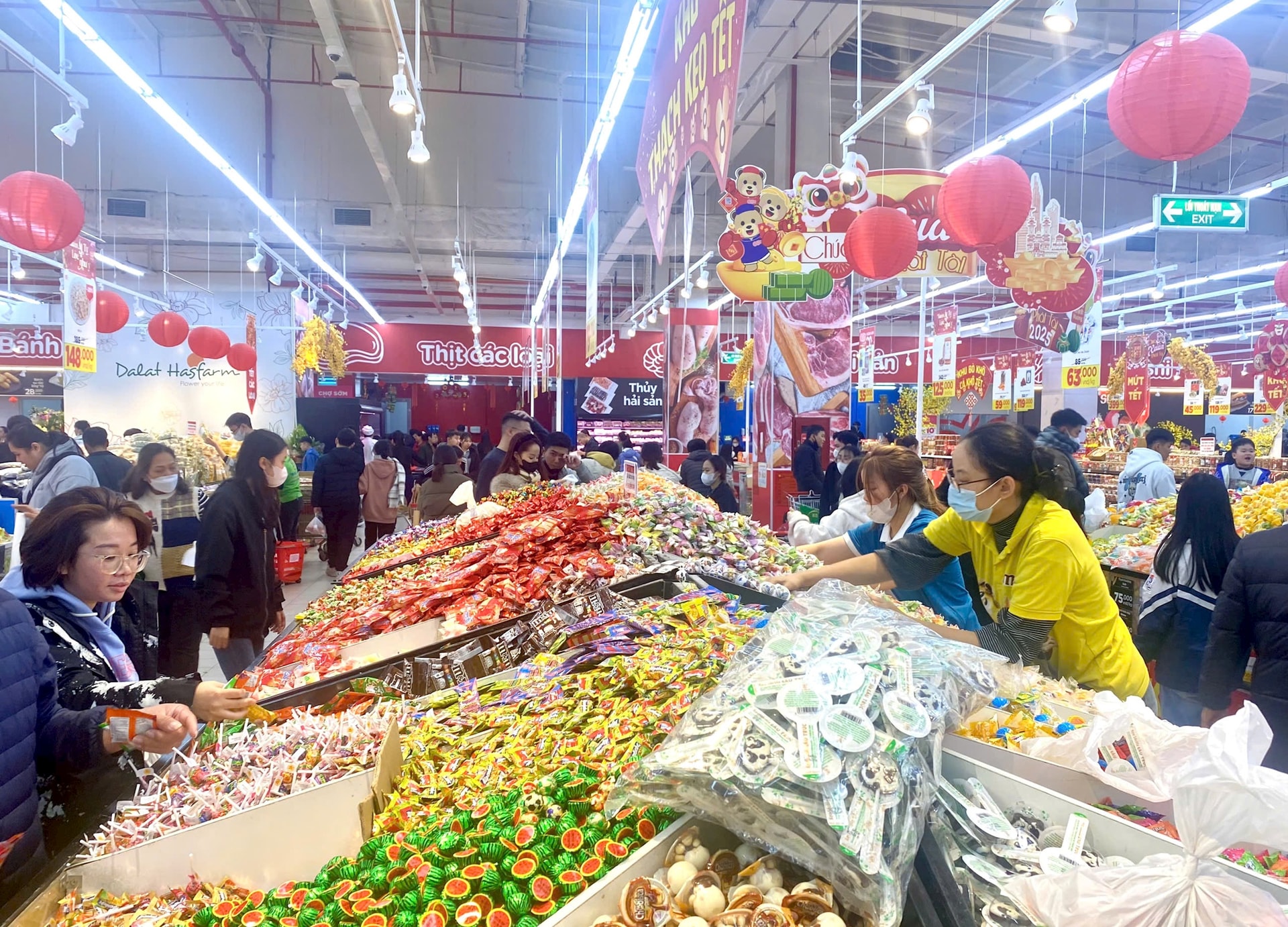 Bộ Tài chính: Tiếp tục theo dõi sát diễn biến cung cầu, giá cả thị trường dịp Tết