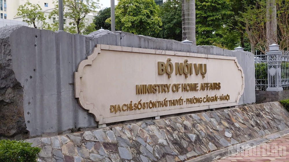 Bộ Nội vụ ban hành 3 thủ tục hành chính nội bộ mới về lĩnh vực chính quyền địa phương