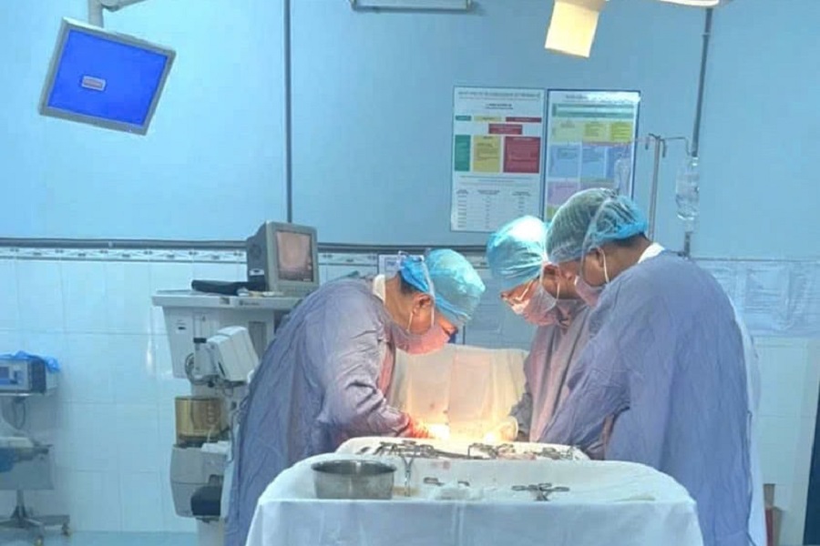 Lâm Đồng: Blouse trắng giữa trùng khơi Phú Quý