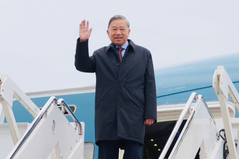 Tổng Bí thư Tô Lâm tới Hoa Kỳ, tham dự cuộc họp khai mạc Hội đồng Hòa bình về Gaza. (Ảnh: VĂN HIẾU) Tổng Bí thư Tô Lâm tới Hoa Kỳ, tham dự cuộc họp khai mạc Hội đồng Hòa bình về Gaza. (Ảnh: VĂN HIẾU)