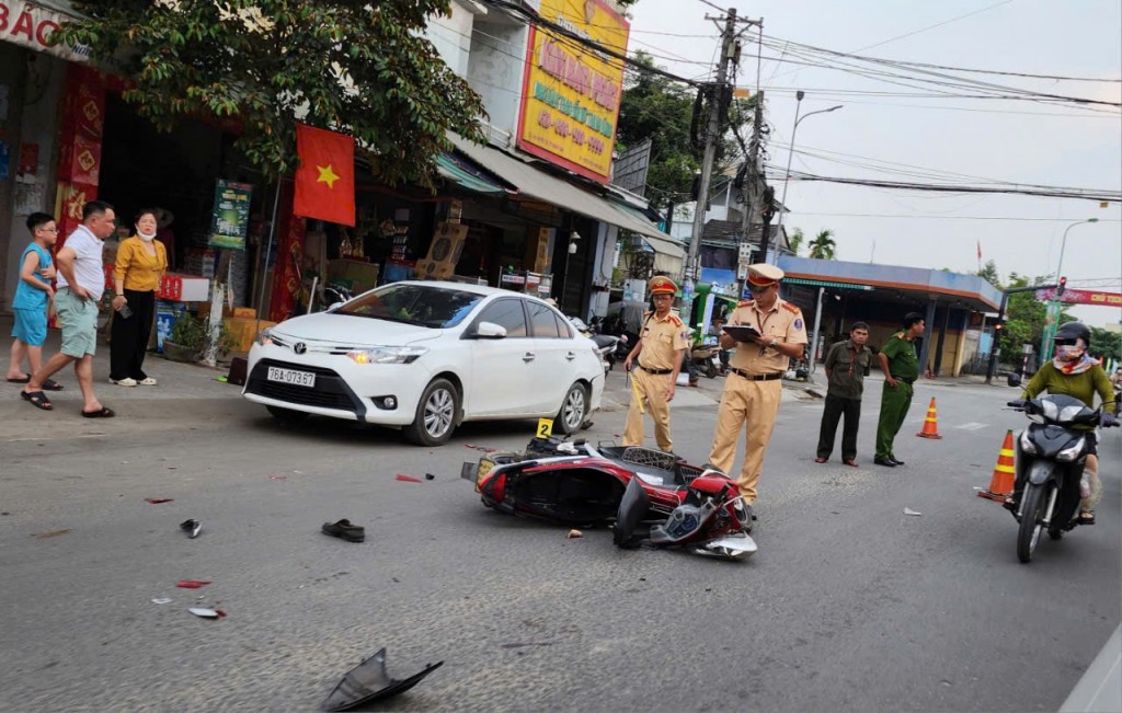 Mùng 3 Tết: 47 vụ tai nạn giao thông, 35 người tử vong