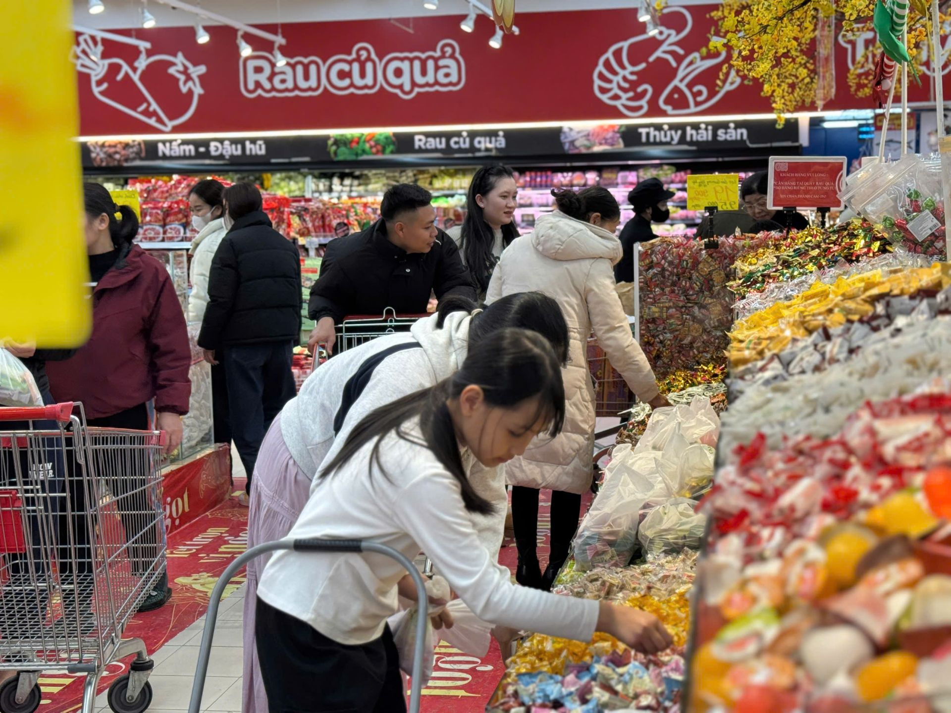 Thanh Hóa: Thị trường cơ bản ổn định, không xảy ra khan hiếm hàng hóa hay sốt giá