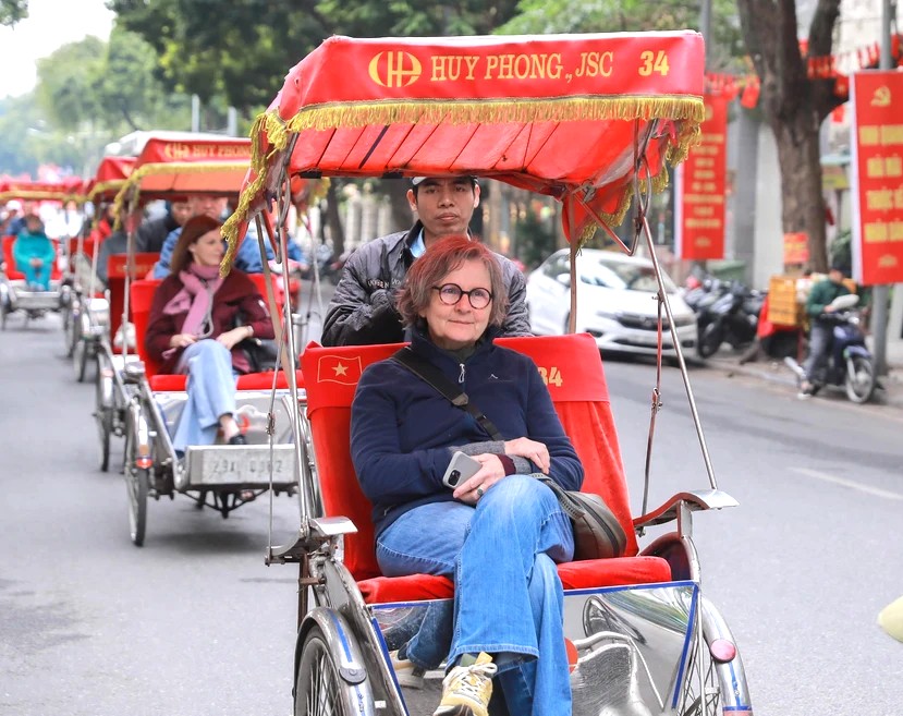 Hà Nội đón gần 600 nghìn lượt khách trong kỳ nghỉ Tết 2026