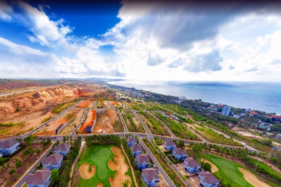 Việc tỉnh L&acirc;m Đồng chấp thuận đầu tư hai dự &aacute;n Khu IV v&agrave; Khu V ngay từ đầu năm đ&atilde; tạo n&ecirc;n c&uacute; h&iacute;ch đ&ocirc; thị chưa từng c&oacute; cho Mũi N&eacute;.