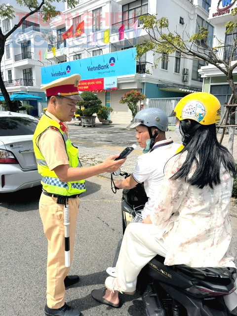 So với c&ugrave;ng kỳ năm trước, số vụ tai nạn giảm, số người chết tăng 2 người v&agrave; số người bị thương giảm 10 người.