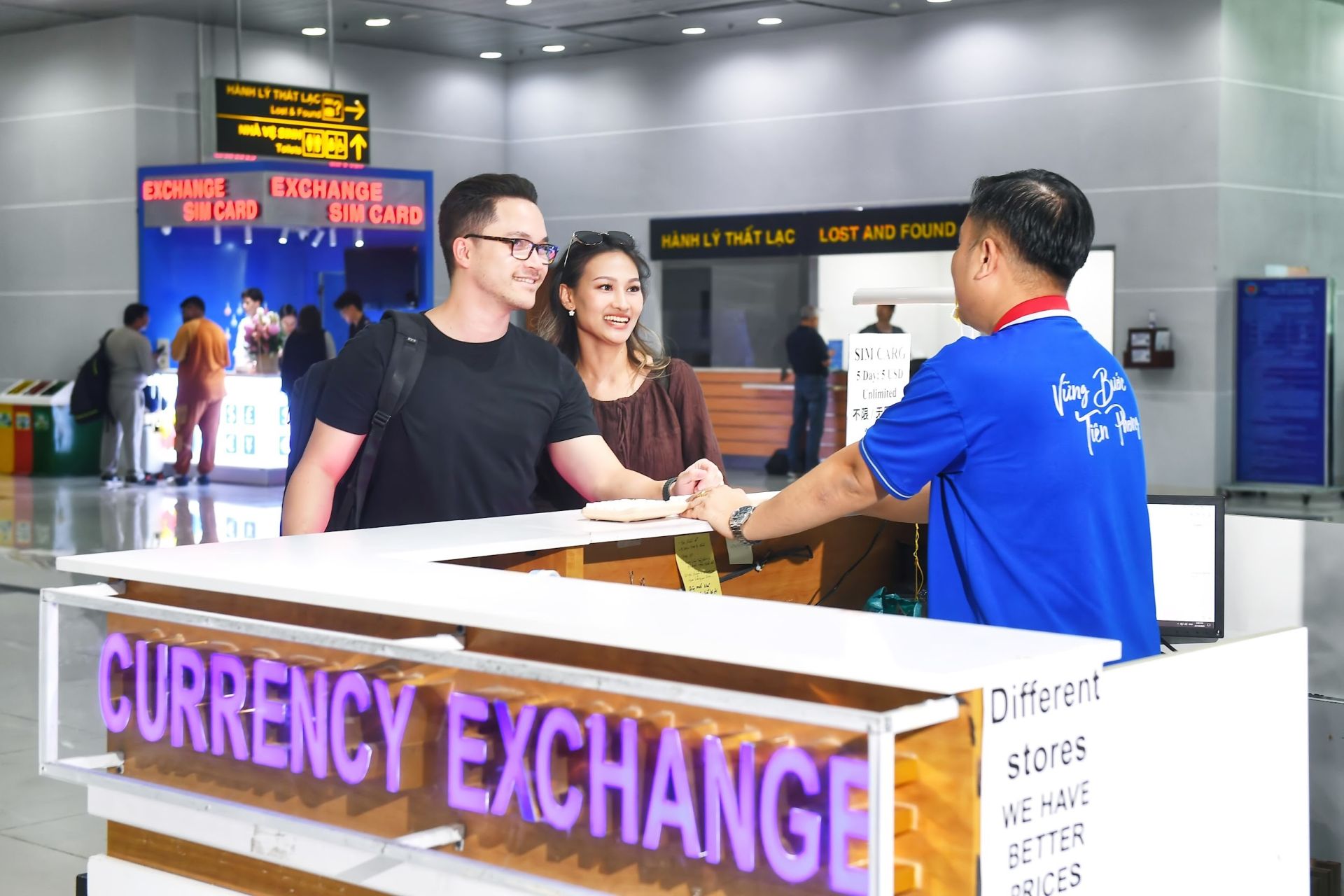 Du khách quốc tế tại Cảng HKQT Phú Quốc Du khách quốc tế tại Cảng HKQT Phú Quốc