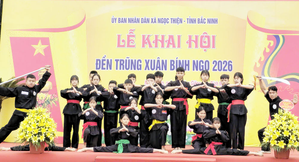 Bắc Ninh: Lễ hội Đền Trũng tưởng nhớ Anh hùng áo vải Hoàng Hoa Thám