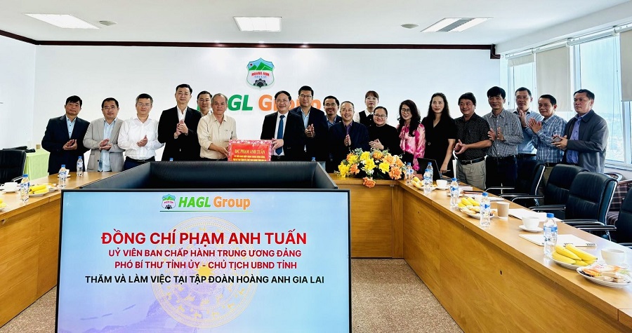 Lãnh đạo tỉnh Gia Lai làm việc với HAGL đầu xuân, đặt kỳ vọng vào vai trò “đầu tàu” nông nghiệp công nghệ cao