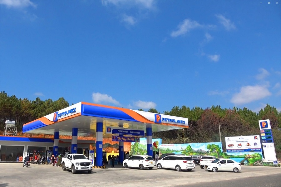 M&ocirc;i trường l&agrave;m việc chuy&ecirc;n nghiệp, năng động, hiện đại