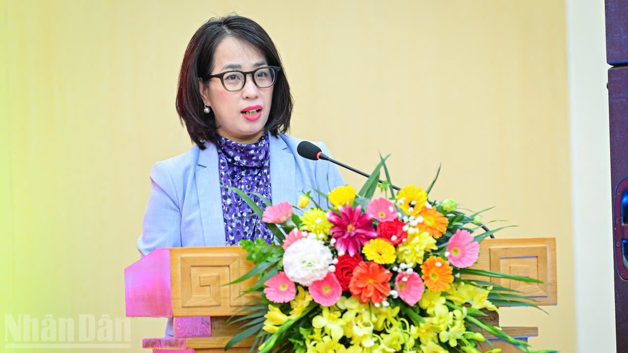 Đồng chí Phạm Thu Hằng, Quyền Vụ trưởng Vụ Thông tin Báo chí, Người phát ngôn Bộ Ngoại giao Đồng chí Phạm Thu Hằng, Quyền Vụ trưởng Vụ Thông tin Báo chí, Người phát ngôn Bộ Ngoại giao