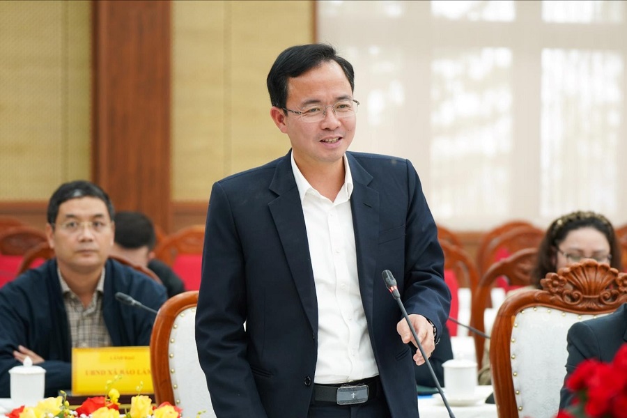 Gi&aacute;m đốc Sở Văn h&oacute;a, Thể thao v&agrave; Du lịch L&acirc;m Đồng Nguyễn Văn Lộc b&aacute;o c&aacute;o hoạt động văn h&oacute;a, thể thao du lịch được tổ chức trong dịp Tết Nguy&ecirc;n đ&aacute;n