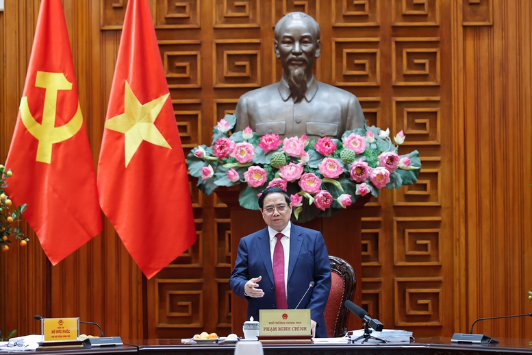 Thủ tướng chỉ r&otilde; nhiệm vụ, giải ph&aacute;p của c&aacute;c bộ, ng&agrave;nh, cơ quan trong triển khai Chiến lược v&agrave; y&ecirc;u cầu c&aacute;c bộ, ng&agrave;nh, c&aacute;c th&agrave;nh vi&ecirc;n Ban Chỉ đạo tổ chức triển khai Chiến lược hiệu quả - Ảnh: VGP/Nhật Bắc