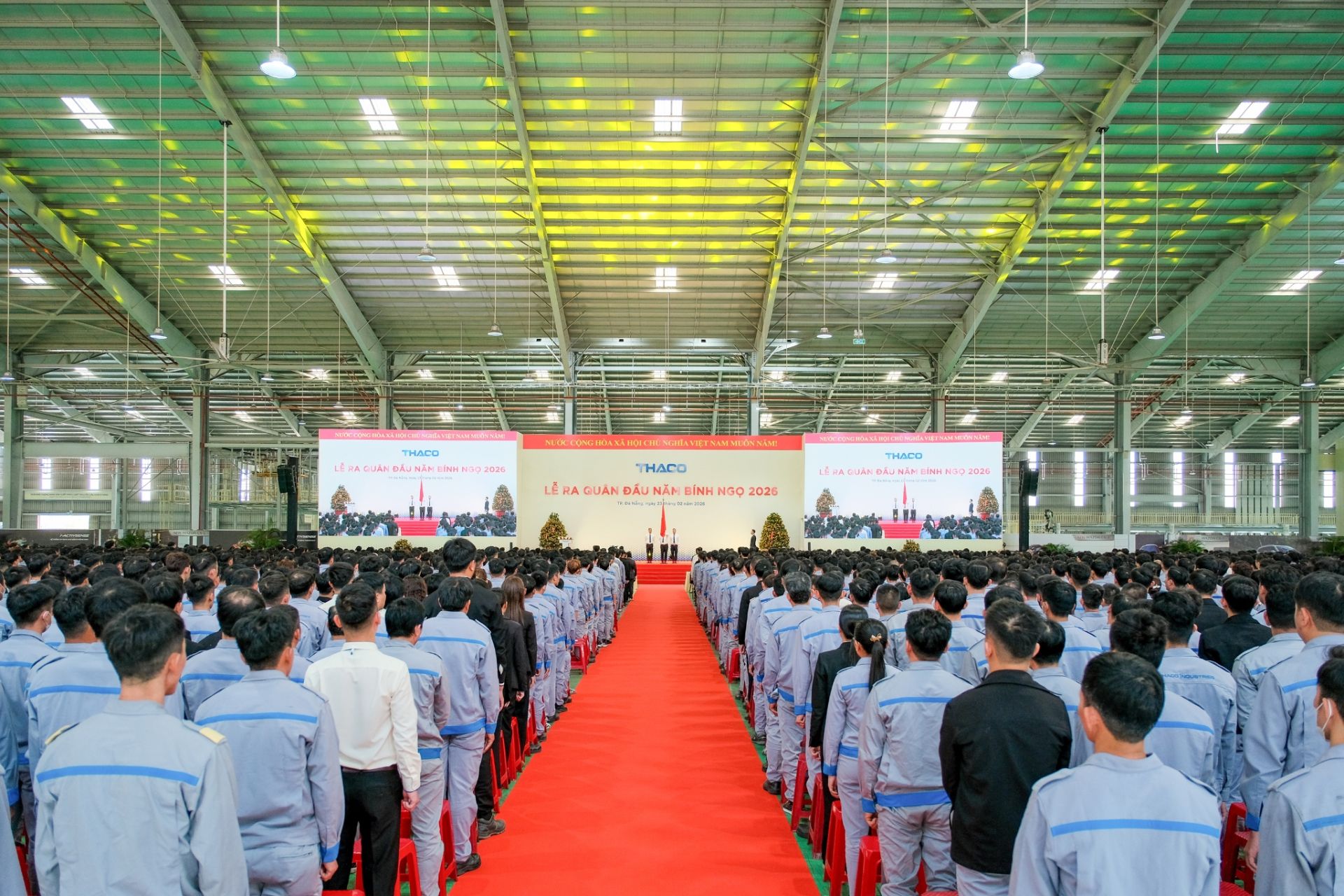 Toàn cảnh Lễ ra quân đầu năm Bính Ngọ tại THACO Chu Lai Toàn cảnh Lễ ra quân đầu năm Bính Ngọ tại THACO Chu Lai