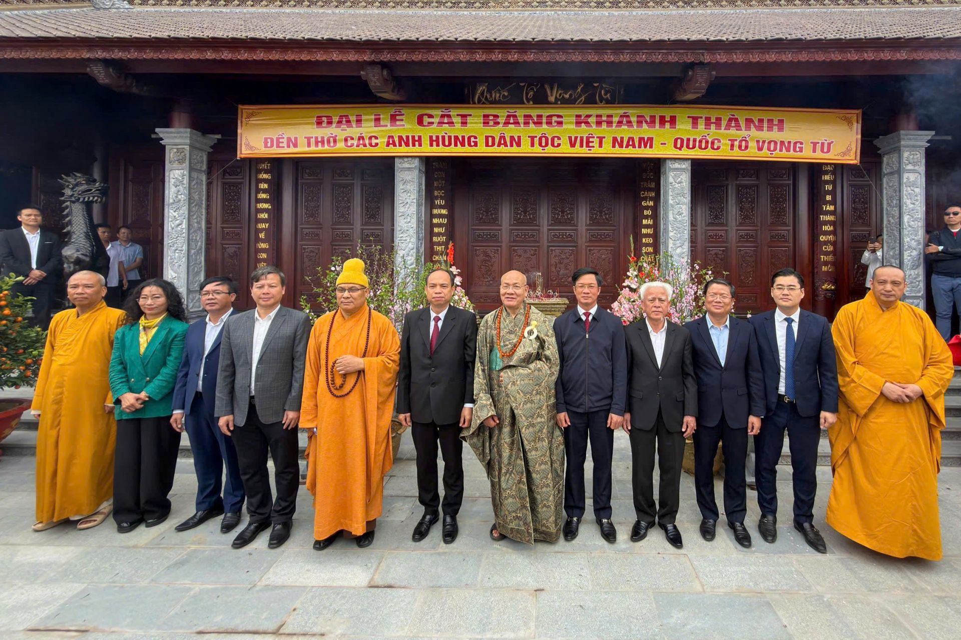 Đại biểu dự Lễ kh&aacute;nh th&agrave;nh.