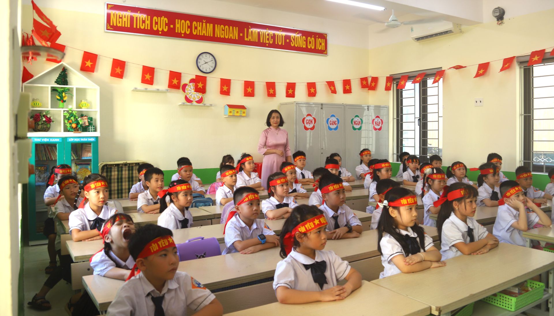 Thanh Hóa: Phê duyệt chỉ tiêu, ủy quyền tổ chức xét thăng hạng chức danh nghề nghiệp viên chức năm học 2025-2026