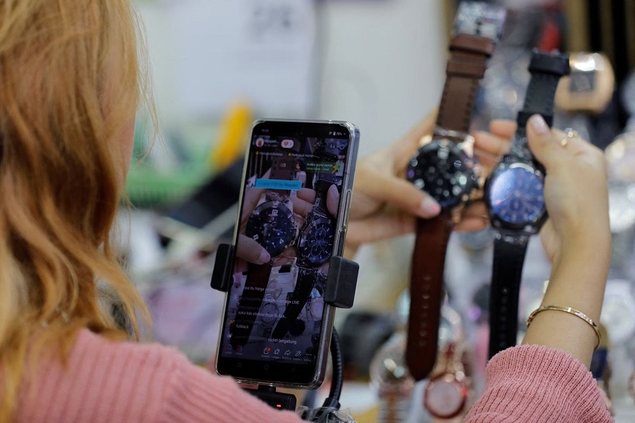 Lợi ích lớn nhất của thương mại khám phá nằm ở khả năng tạo ra nhu cầu mới Lợi ích lớn nhất của thương mại khám phá nằm ở khả năng tạo ra nhu cầu mới