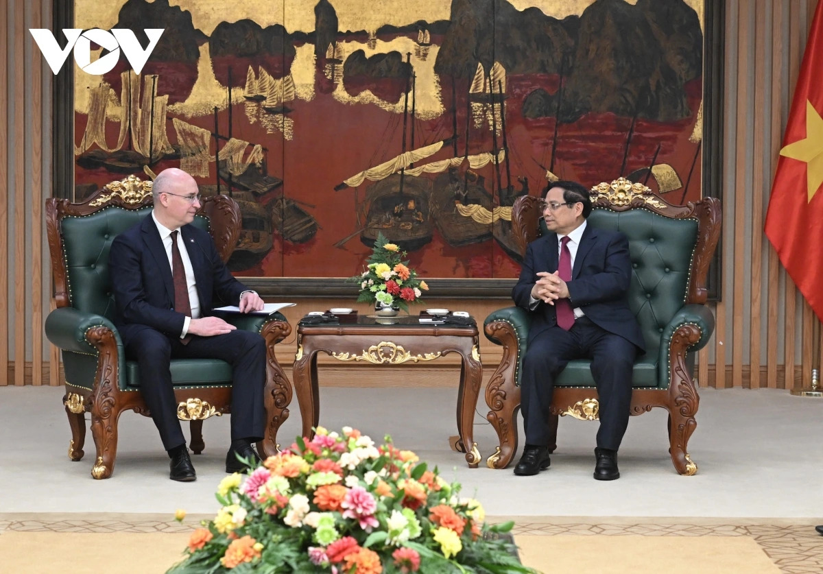 Ch&iacute;nh phủ Việt Nam lu&ocirc;n ủng hộ v&agrave; sẽ tạo điều kiện thuận lợi để TTXVN triển khai c&aacute;c chương tr&igrave;nh, kế hoạch hợp t&aacute;c với TASS.