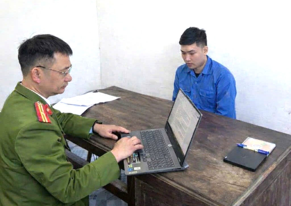 Quảng Ninh: Khởi tố bị can đánh bạc hơn 5 tỷ đồng qua ứng dụng Poker trực tuyến