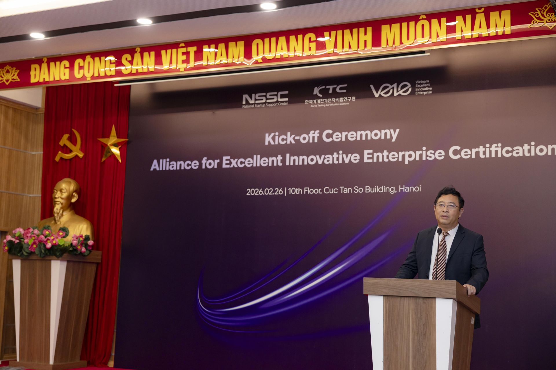 &Ocirc;ng Phạm Hồng Quất, Viện trưởng Viện đổi mới sang tạo Quốc gia (Bộ KH&CN) ph&aacute;t biểu tại sự kiện